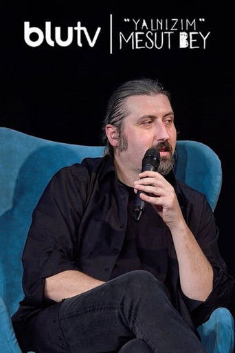 Yalnızım Mesut Bey afiş görseli