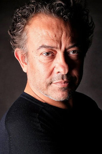 Ahmet Erkut profil fotoğrafı