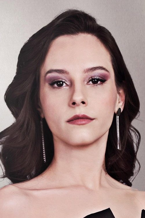 Derin İnce profil fotoğrafı