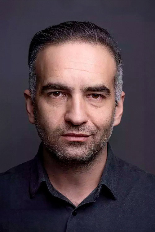 Nadir Sarıbacak profil fotoğrafı