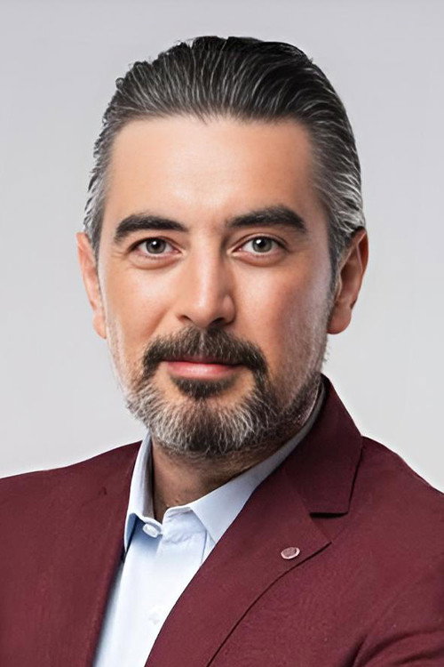 Ali İhsan Varol profil fotoğrafı
