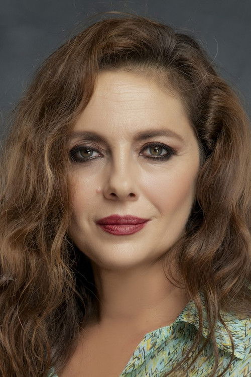 Nilüfer Açıkalın profil fotoğrafı