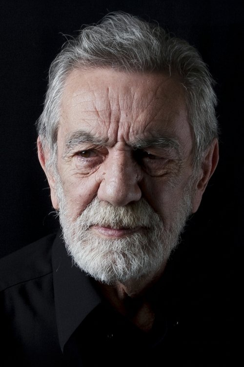 Aydemir Akbaş profil fotoğrafı