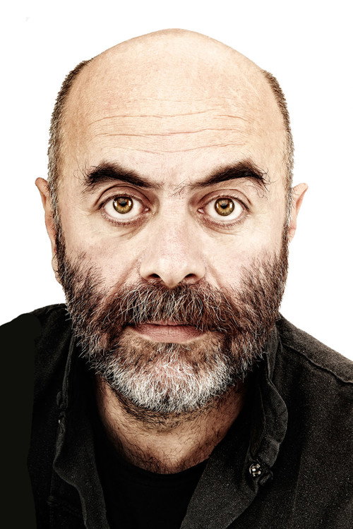 Ezel Akay profil fotoğrafı