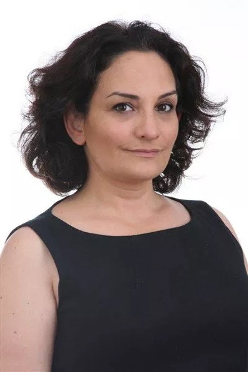 Ece Okay profil fotoğrafı