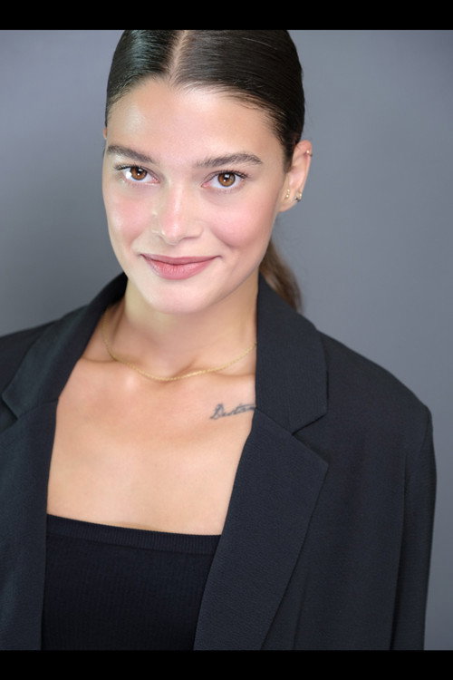 Mona Çalış profil fotoğrafı