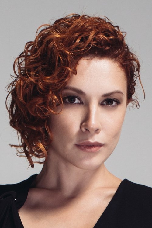 Açelya Topaloğlu profil fotoğrafı
