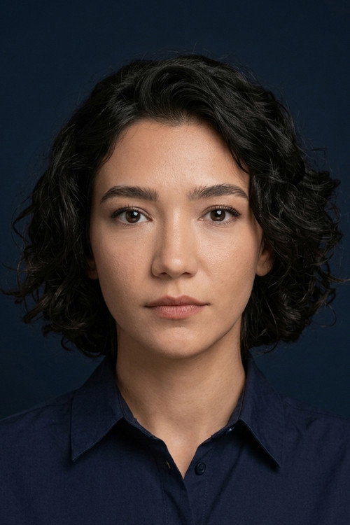 Aybüke Pusat profil fotoğrafı