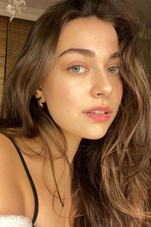 Çağla Naz Kargı profil fotoğrafı
