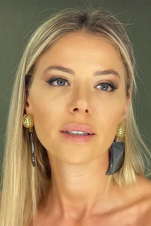 Esra Eron profil fotoğrafı