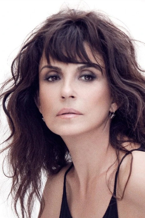 Ayşegül Aldinç profil fotoğrafı