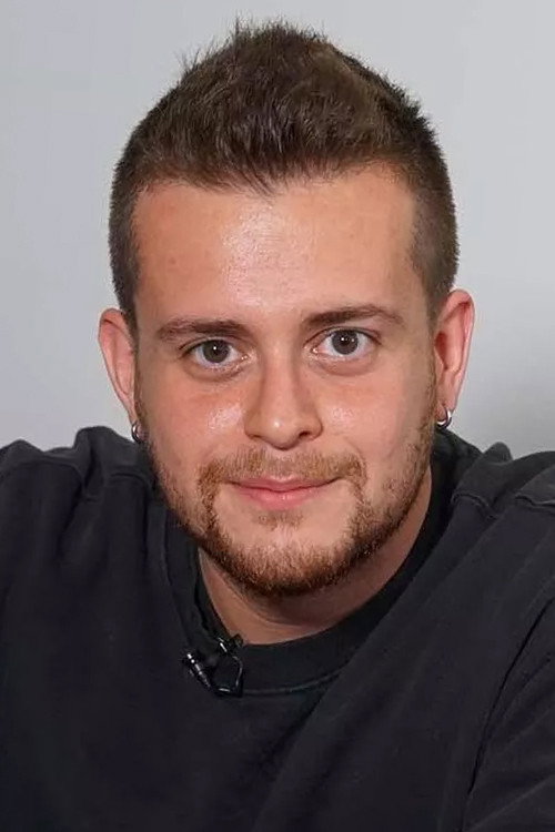 Alper Rende profil fotoğrafı