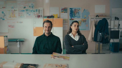 Kuvvetli Bir Alkış yapımından bir kare (1)