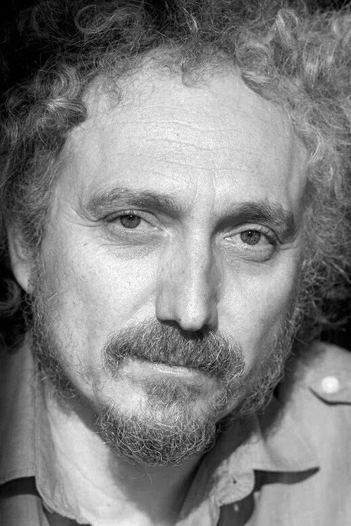 Yüksel Aksu profil fotoğrafı