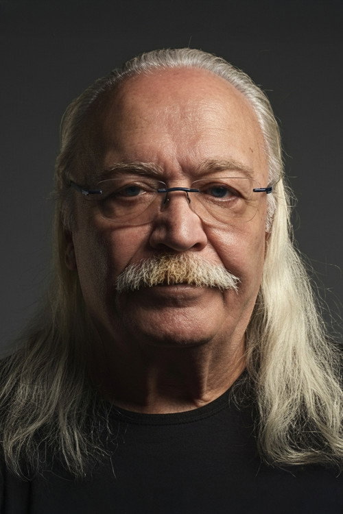 Cahit Berkay profil fotoğrafı