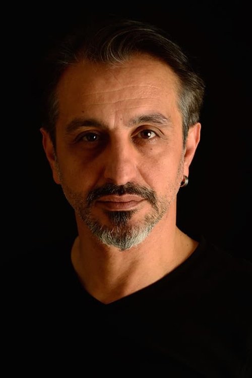 Ruhi Sarı profil fotoğrafı