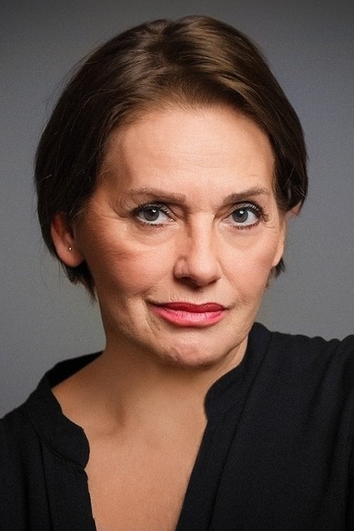 Nur Sürer profil fotoğrafı