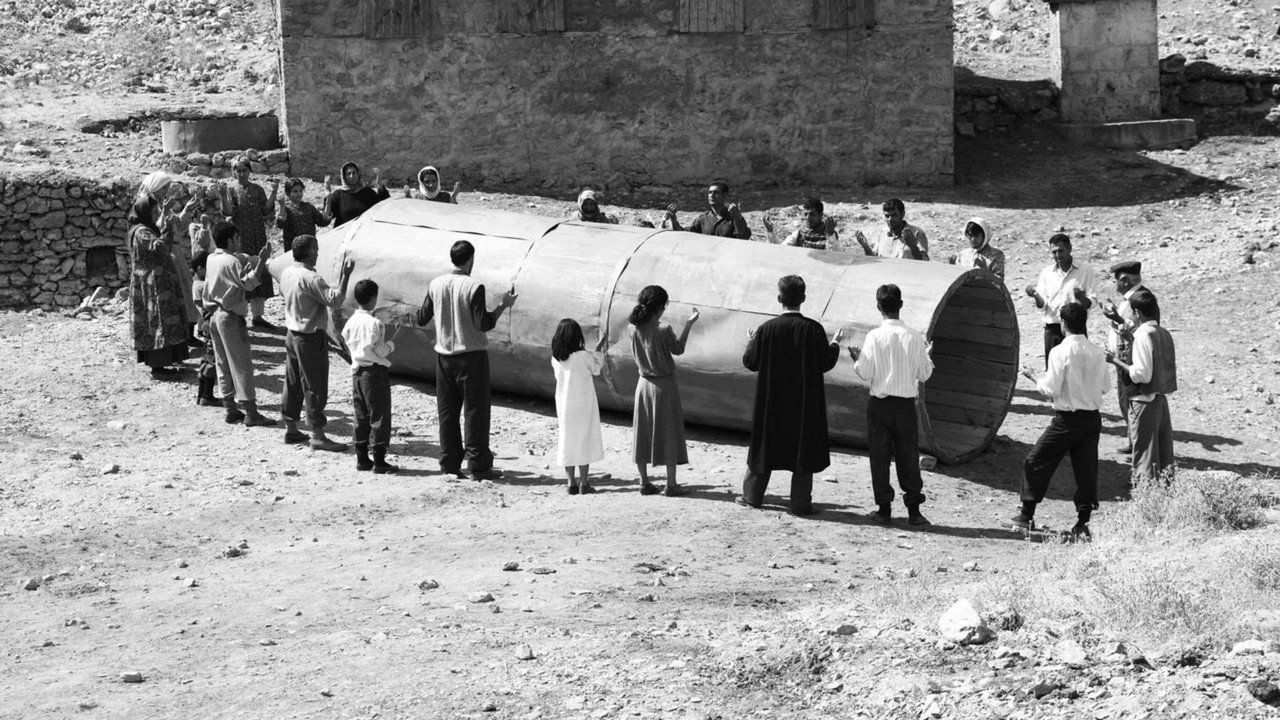 Aya Seyahat yapımından bir kare (1)