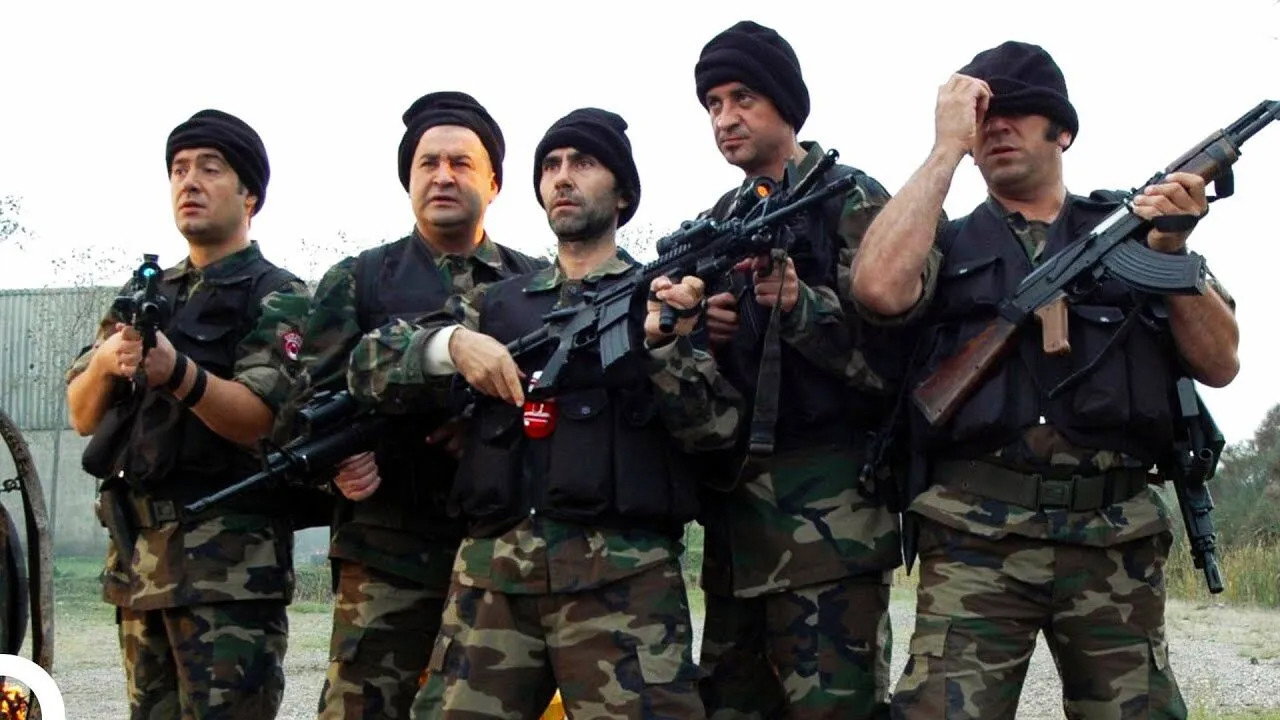Maskeli Beşler: Irak yapımından bir kare (1)