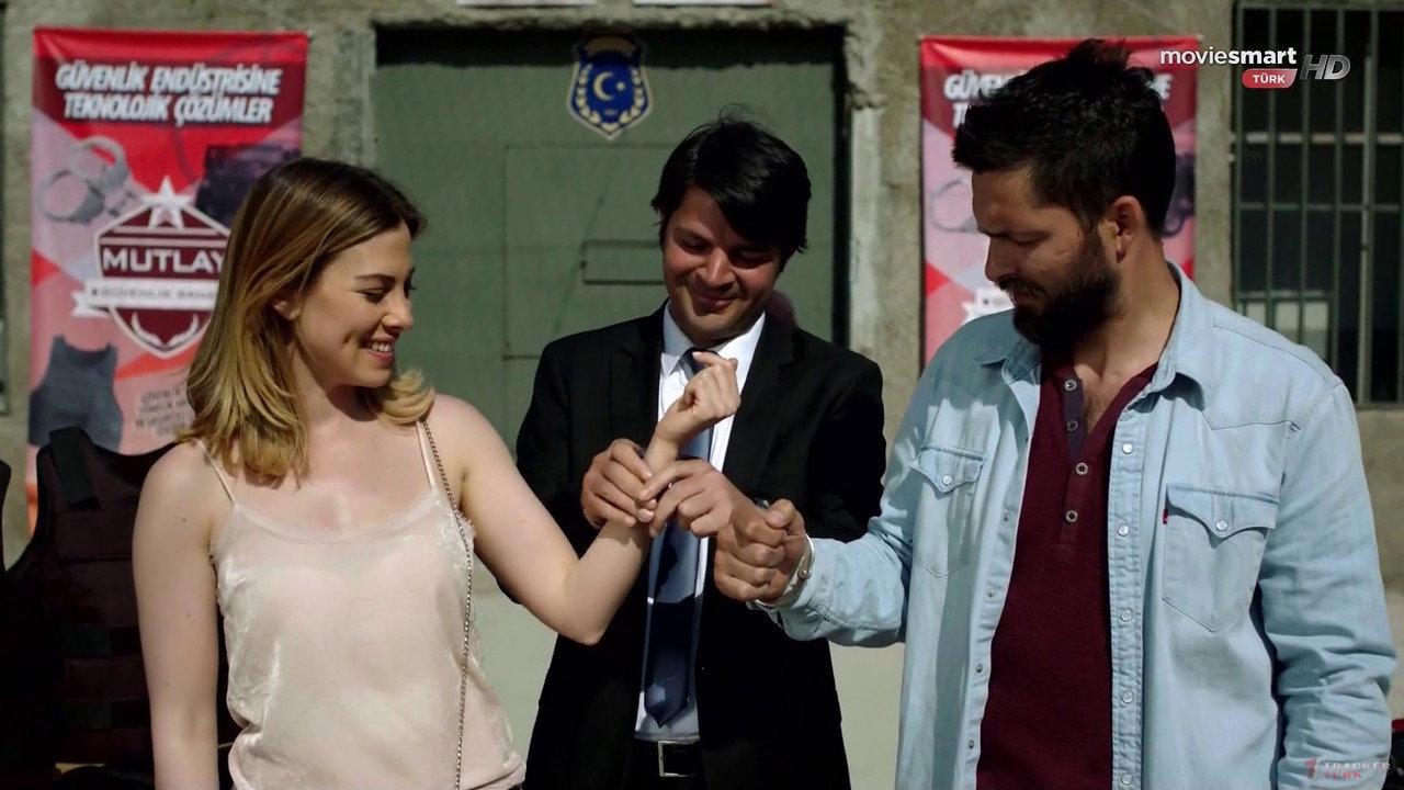 Elimiz Mahkum yapımından bir kare (1)