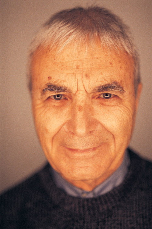Memduh Ün profil fotoğrafı