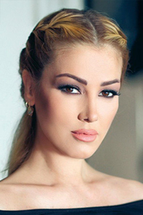 Petek Dinçöz profil fotoğrafı