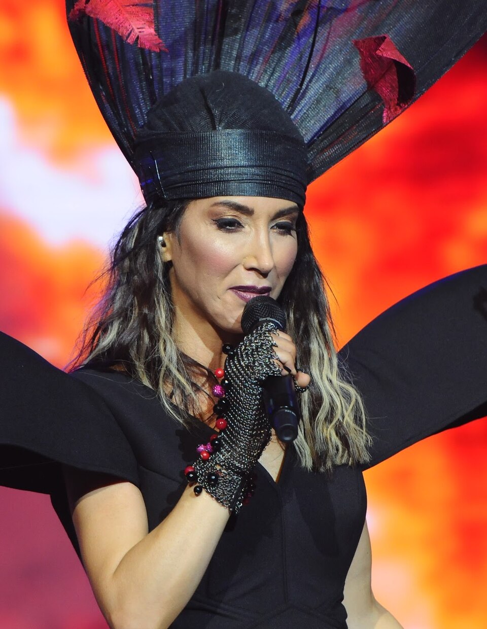 Hande Yener fotoğrafı