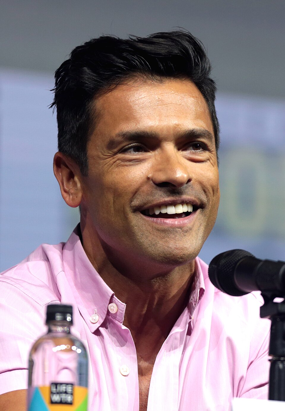 Mark Consuelos fotoğrafı