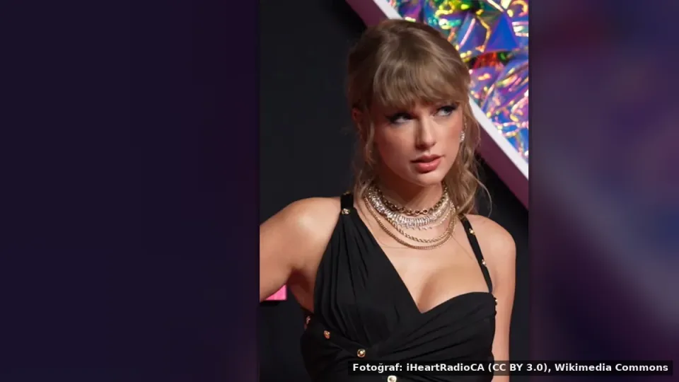Taylor Swift — Taylor Swift'in 950 Dolarlık Burgundiyası İhtiyacı Olanlar İçin 27 Dolarlık Alternatif
