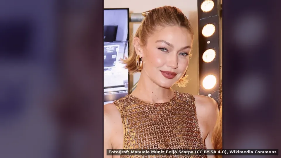 Gigi Hadid — Gigi Hadid, rahat ve şık jeans tarzını sergiledi