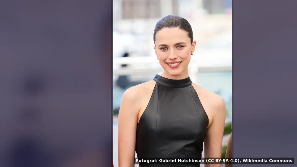 Margaret Qualley — Margaret Qualley, Sevgiyle İlgili Düşüncelerini Paylaştı
